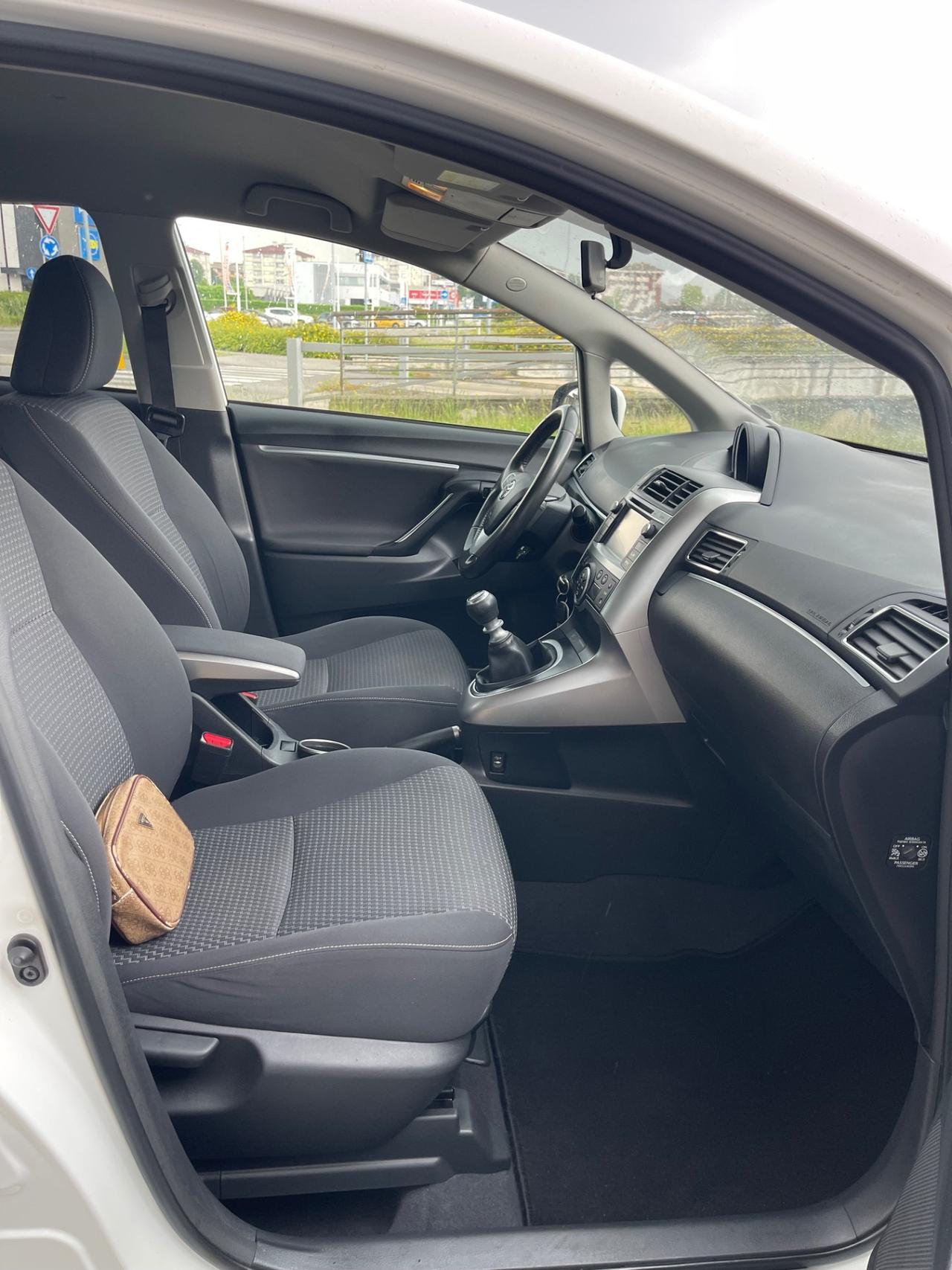 Toyota Verso 1.6 D-4D Style