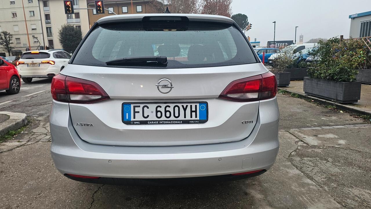 Opel Astra 1.6 CDTi 136CV aut. Sports Tourer Innovation