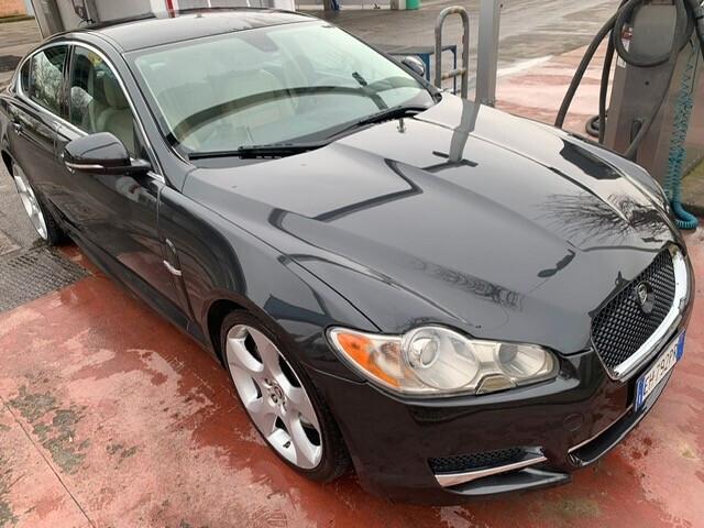 Jaguar XF 3.0 DS V6 Luxury- Finanziabile