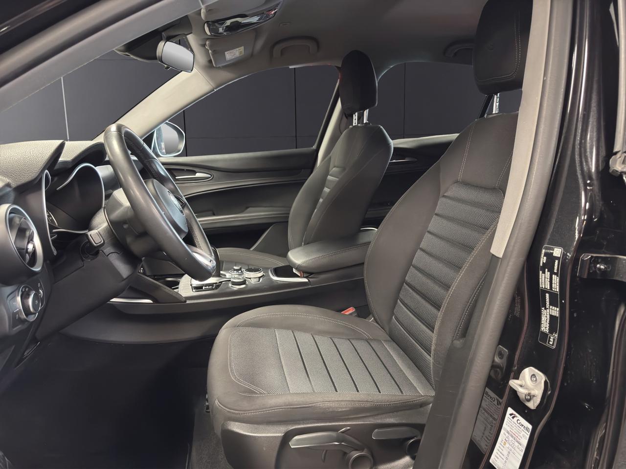 Alfa Romeo Stelvio 2.2 t Business rwd 160cv auto