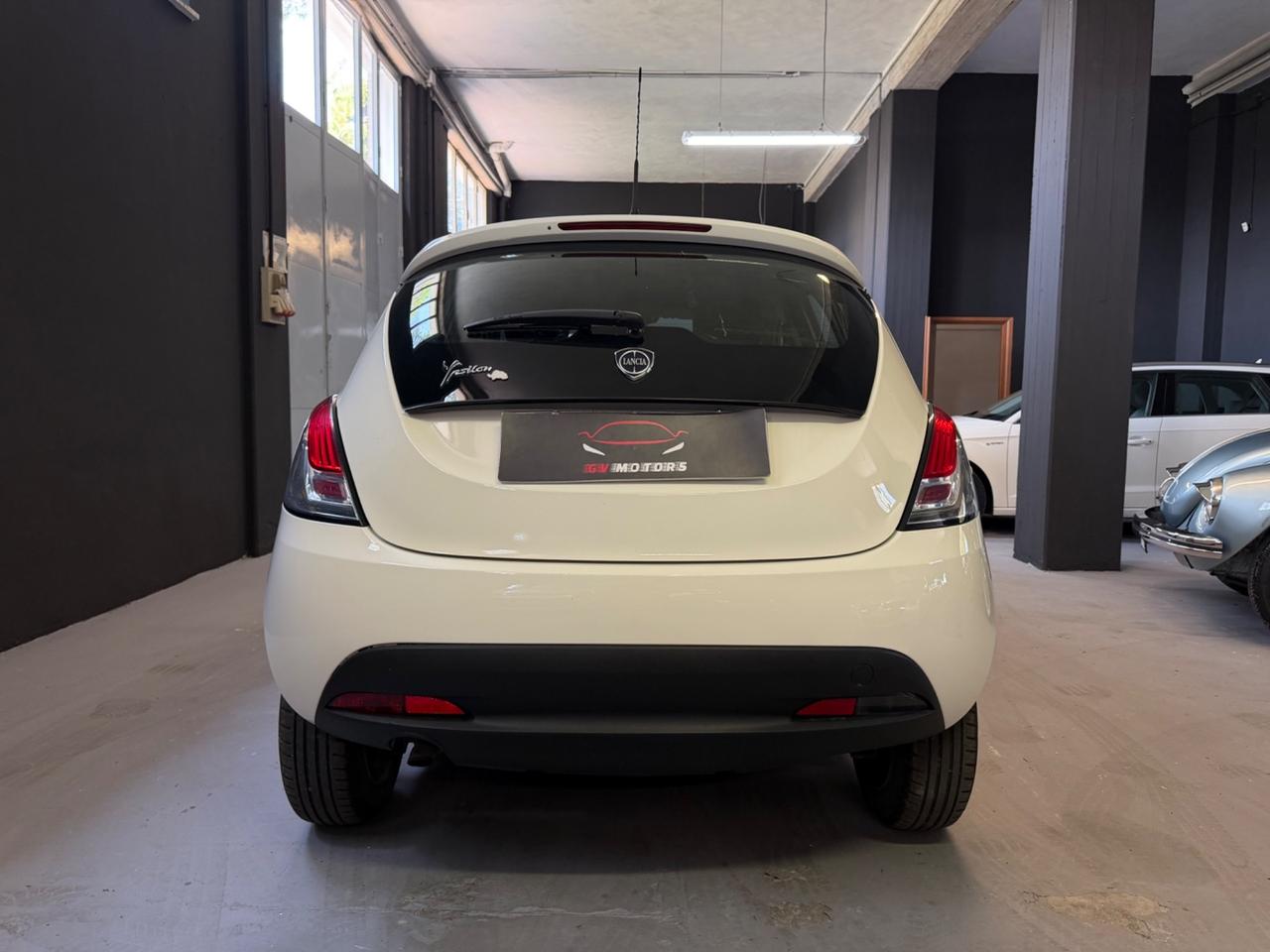 Lancia Ypsilon 0.9 TwinAir 85CV 2015