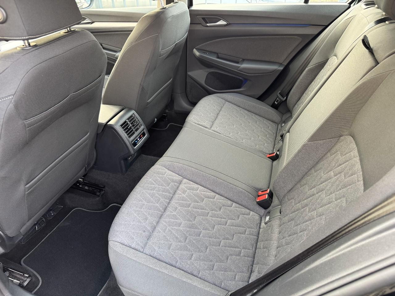 Volkswagen Golf 8,5 2.0 tdi Life