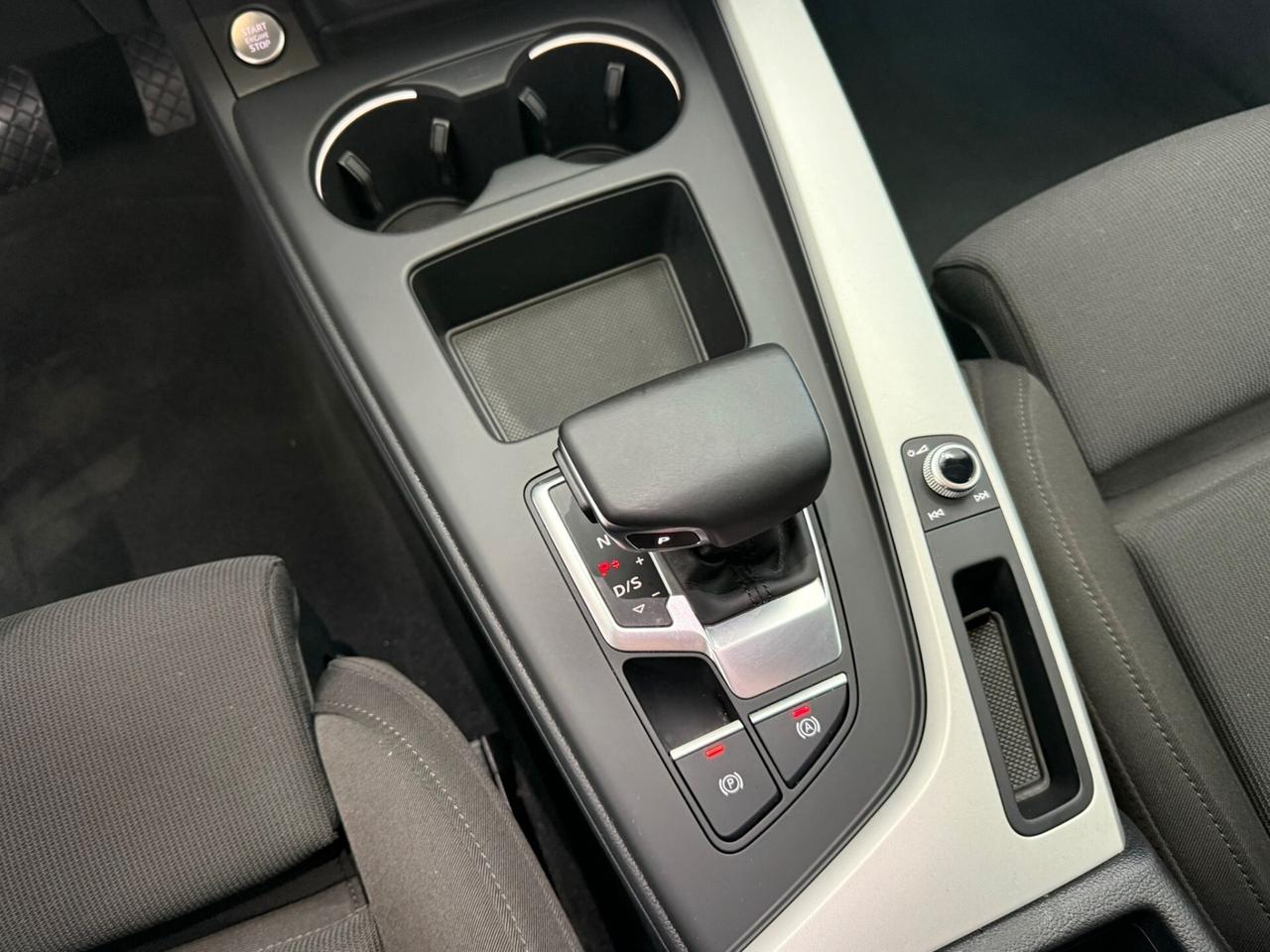 Audi A4 35 TDI/163 CV S tronic Business Advanced