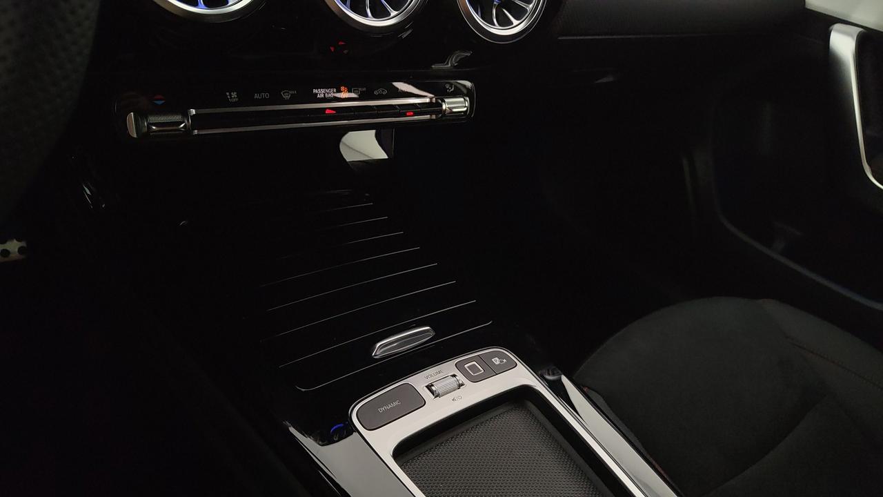 Mercedes-Benz A 180 d Automatic
