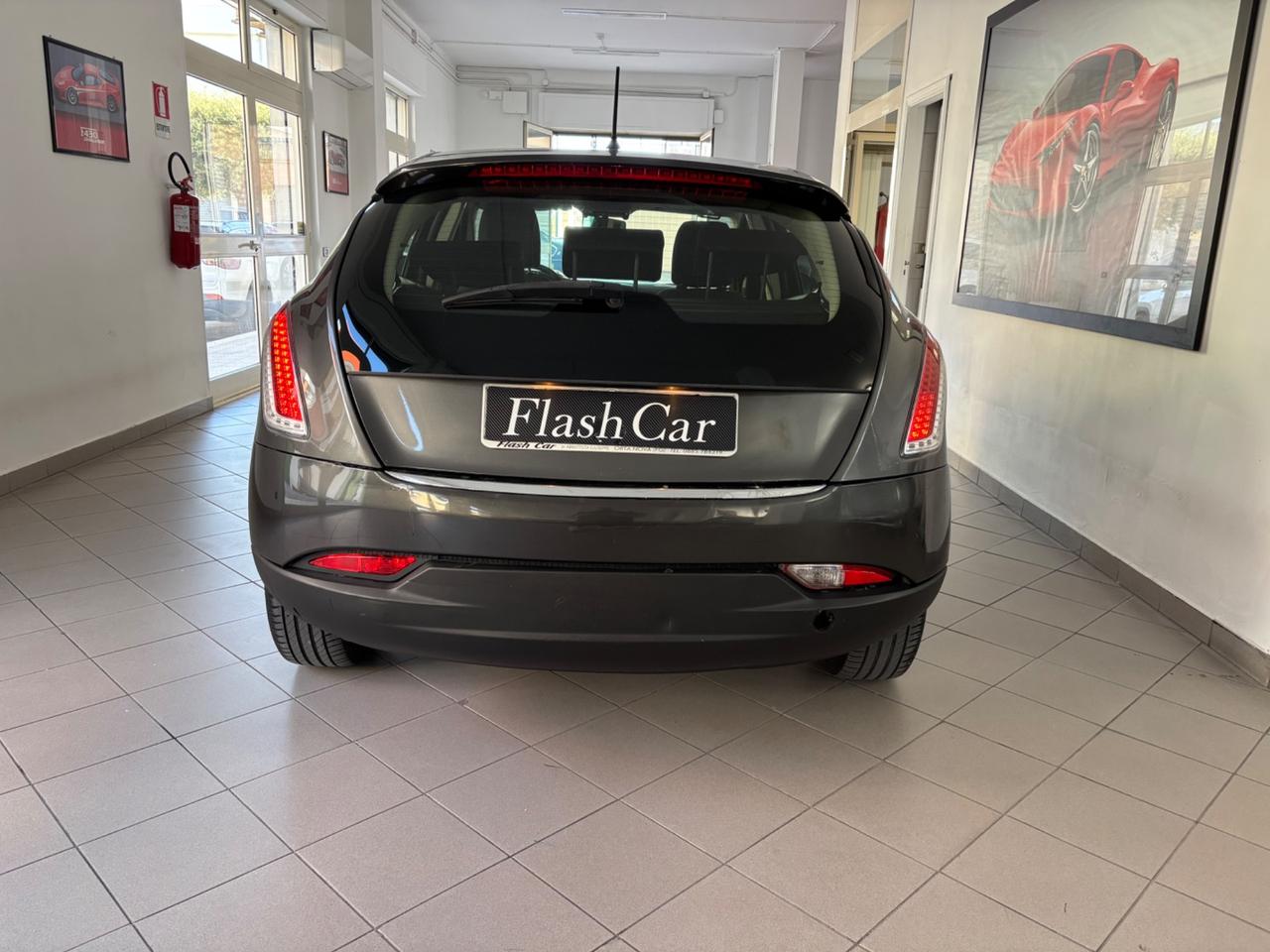 Lancia Delta 1.6 MJT DPF Argento