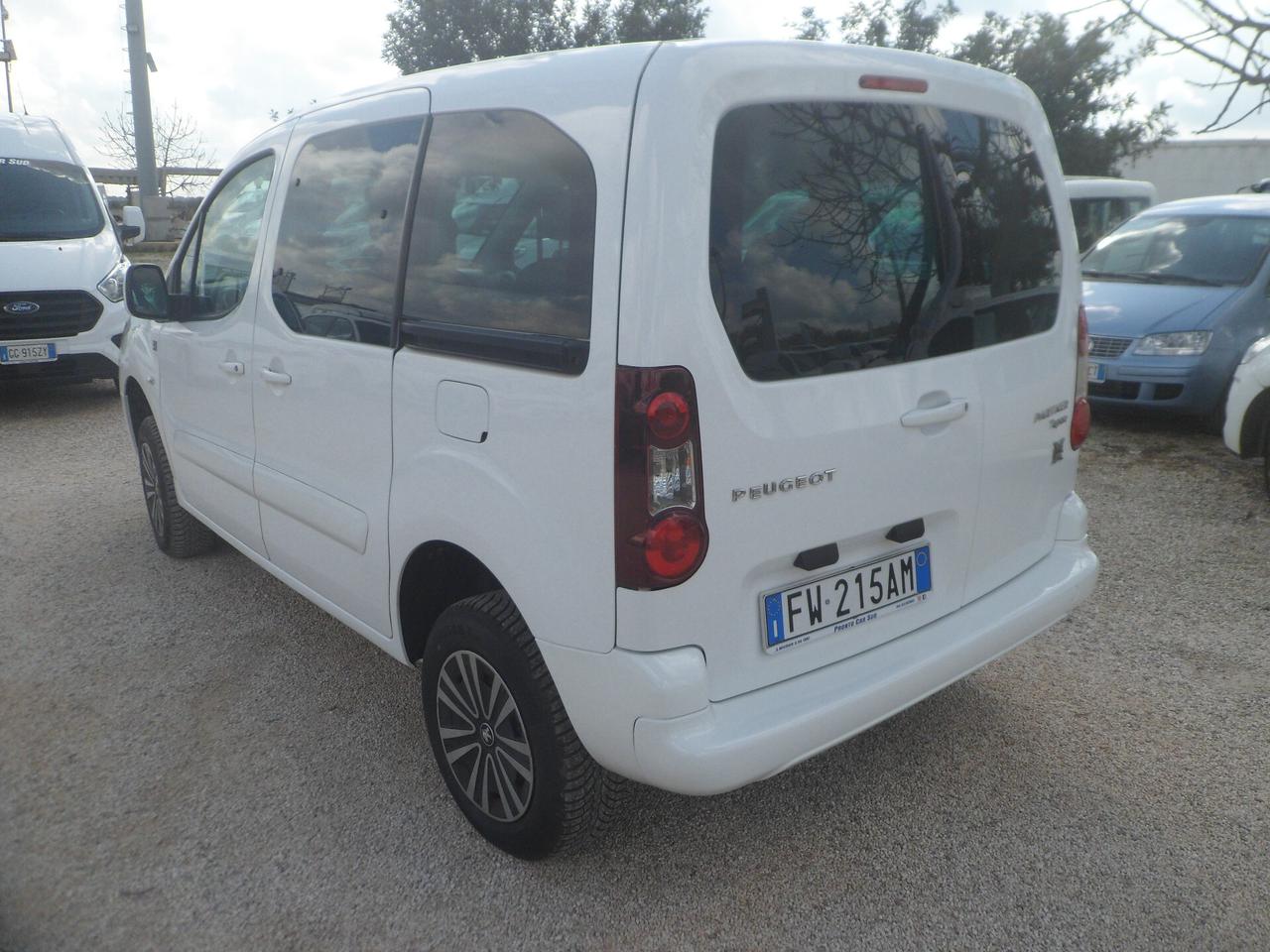 Peugeot Partner 4x4 5 posti autovettura