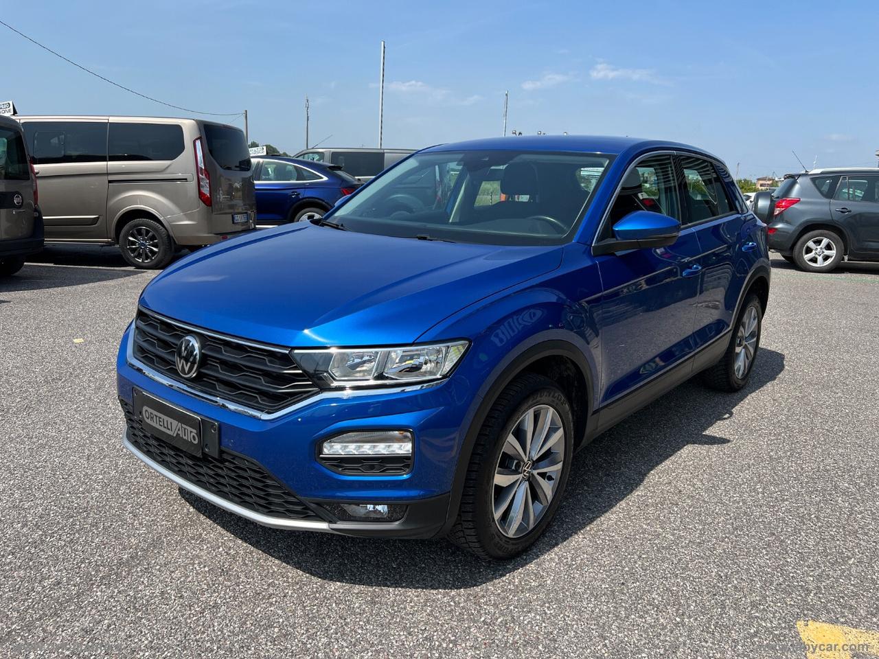 VOLKSWAGEN T-Roc 2.0 TDI 150 CV DSG Business BMT IVA DEDUCIBILE
