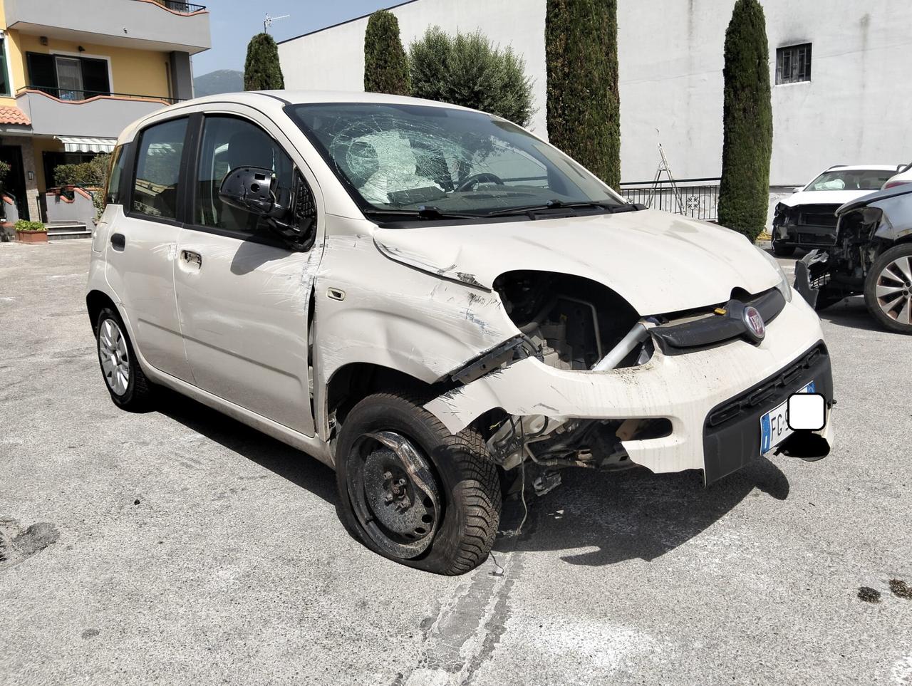 Fiat Panda 1.2 EasyPower Lounge 2016 SINISTRATA