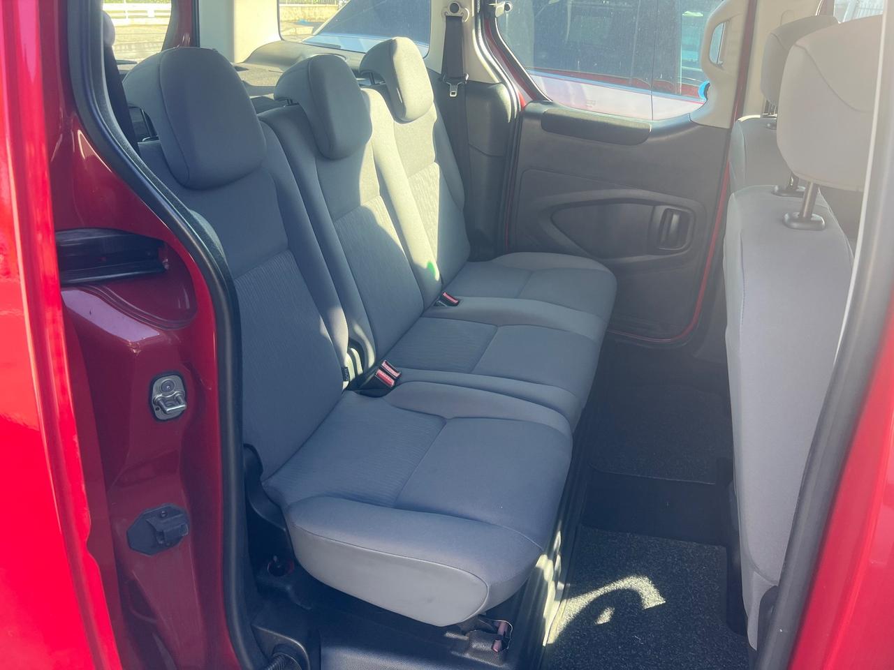 Peugeot Partner Tepee Mix BlueHDi 75 Access