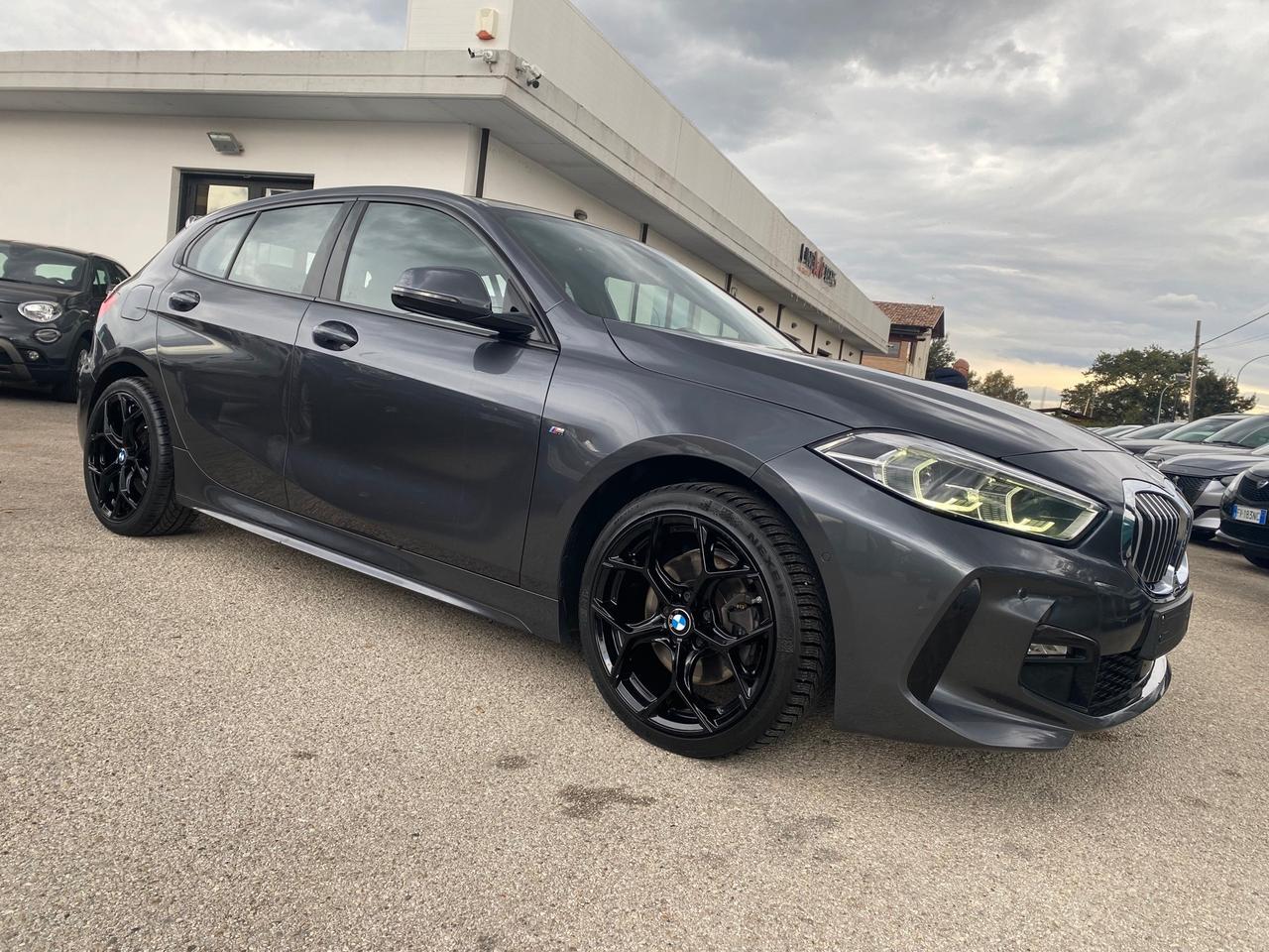 Bmw 116d 5p. Msport Auto 116Cv