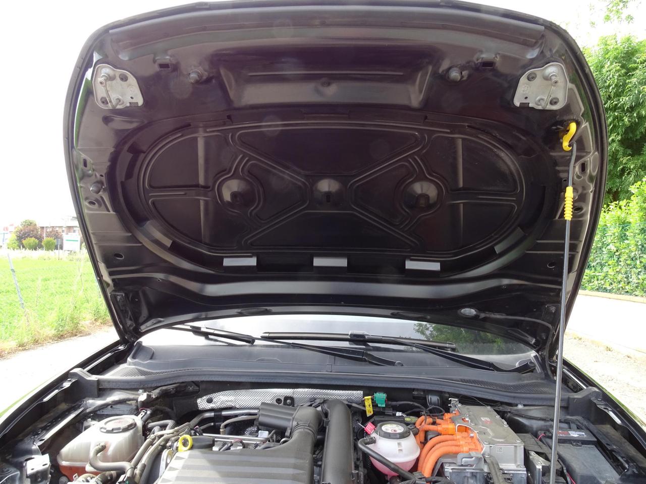 SEAT Leon 1.4 e-HYBRID 204 CV DSG FR PLUG IN *UNIPRO*