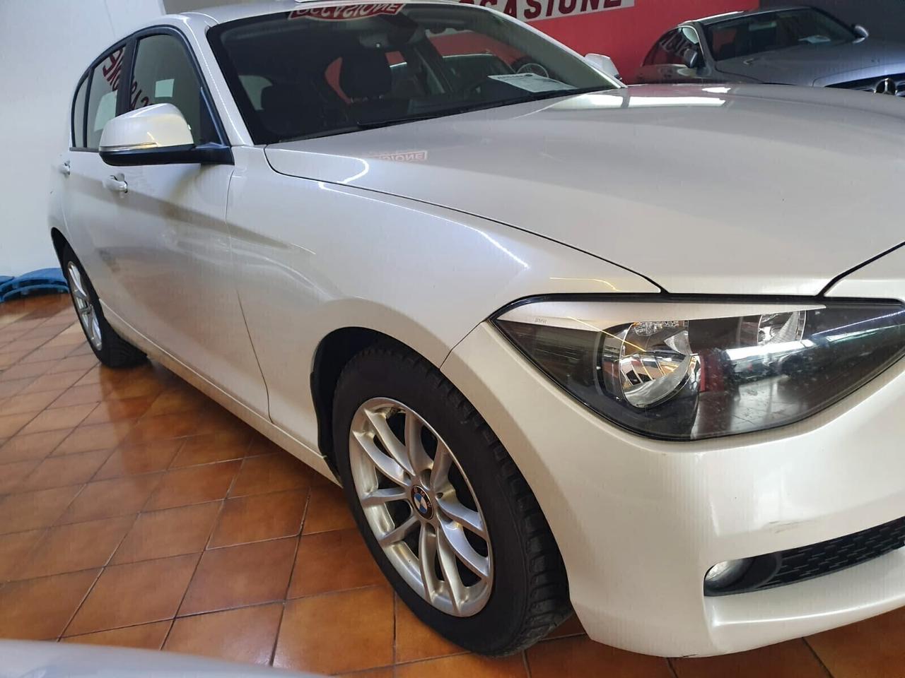 Bmw 118 118d 5p. Business