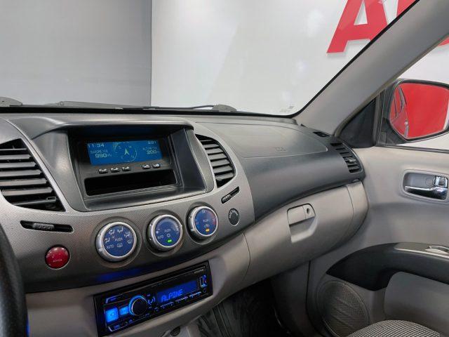 MITSUBISHI L200 CAB IV 2006 D.CAB 2.5 DI-D INTENSE- IVA DEDUCIBILE
