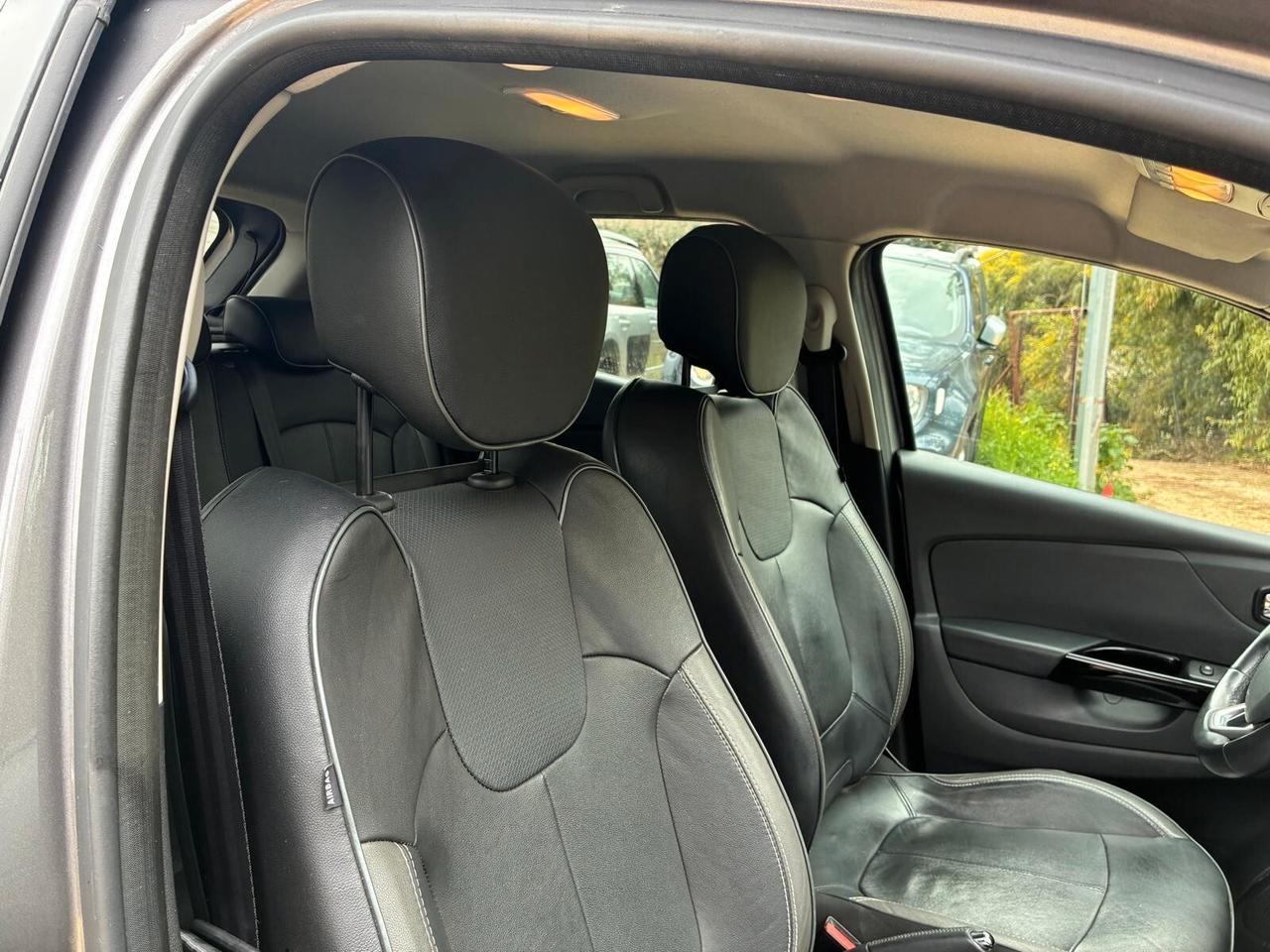 Renault Captur dCi 8V 90 CV EDC Start&Stop Energy Intens