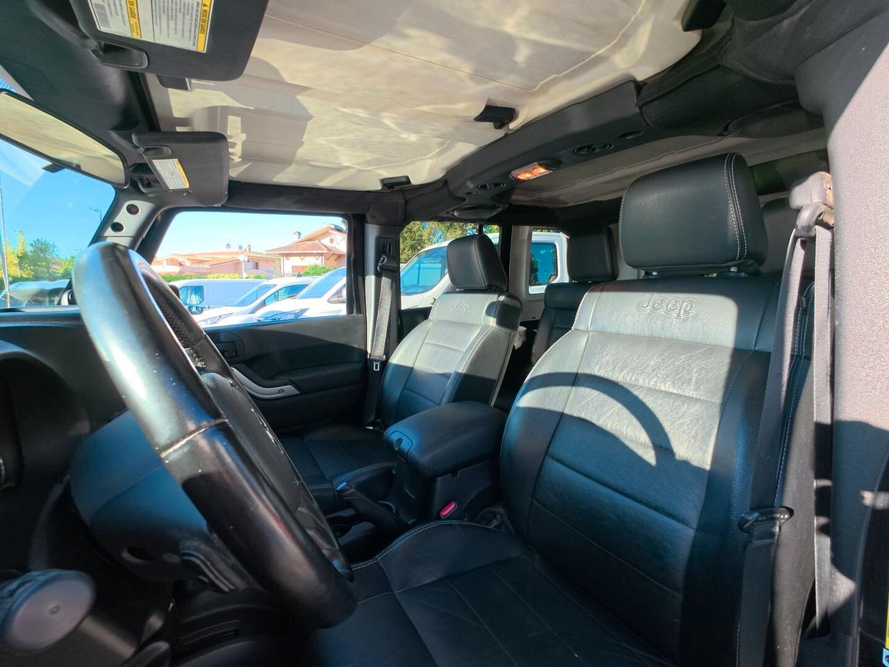 Jeep Wrangler 2.8 CRD DPF Sahara Auto