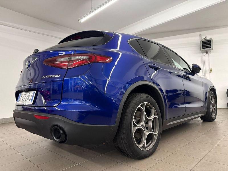 Alfa Romeo Stelvio 2.2Turbodiesel 160CV AT8RWD Sprintanche a314€
