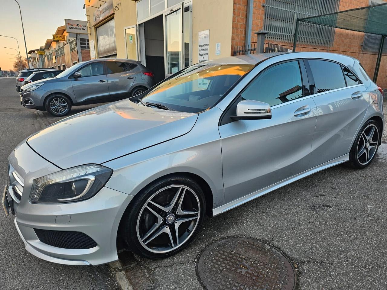 Mercedes-benz A 180 CDI 110cv Premium*AMG*Pelle*Navi*Bi-Xeno*