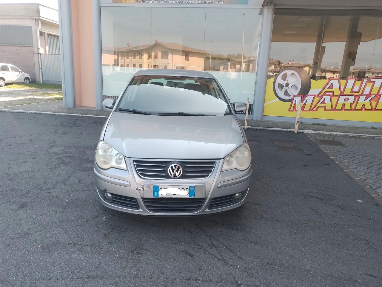 Volkswagen Polo 1.4/80CV TDI 5p. Sportline