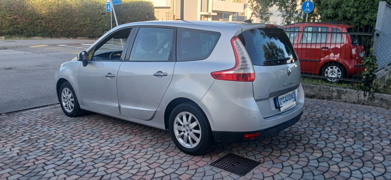 Renault Scenic 7 posti 1.5 dci