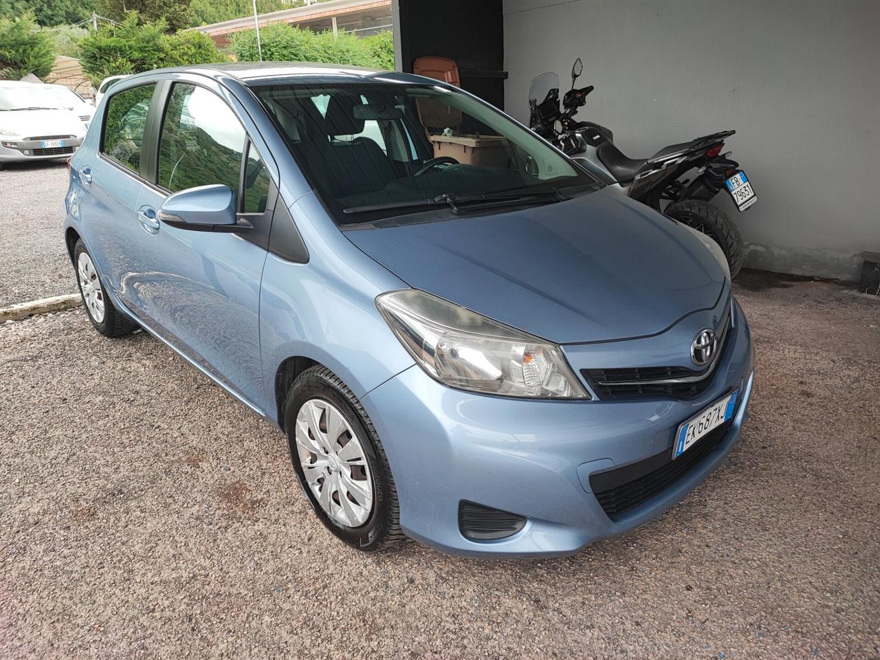 Toyota Yaris 1.4 D-4D 5 porte Lounge