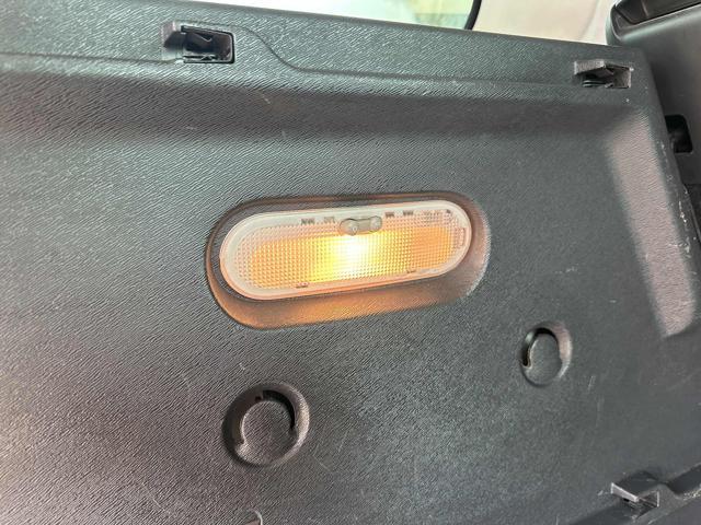 RENAULT Kangoo BENZINA/GPL 5 POSTI CAMBIO AUTOMATICO NAVIGATORE