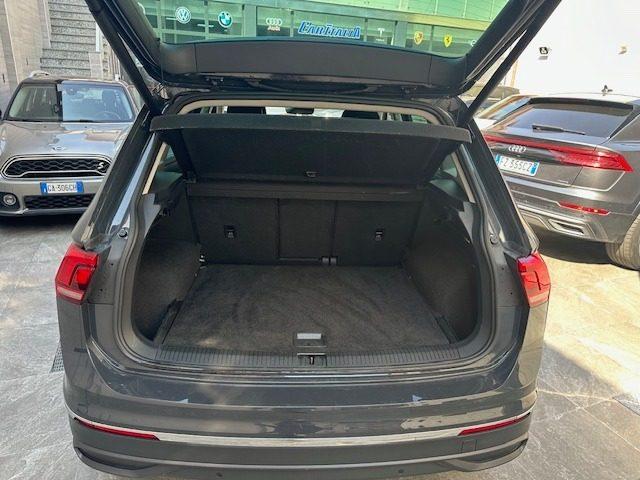 VOLKSWAGEN Tiguan 2.0 TDI 150 CV SCR DSG Life