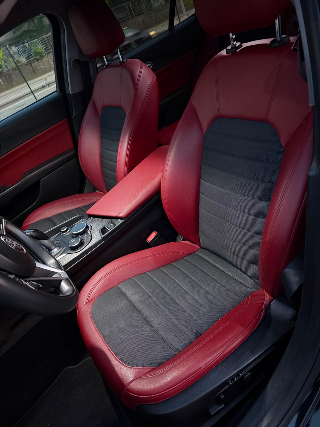 Alfa Romeo Giulia 2.2 Turbodiesel 190 CV AT8 Lusso