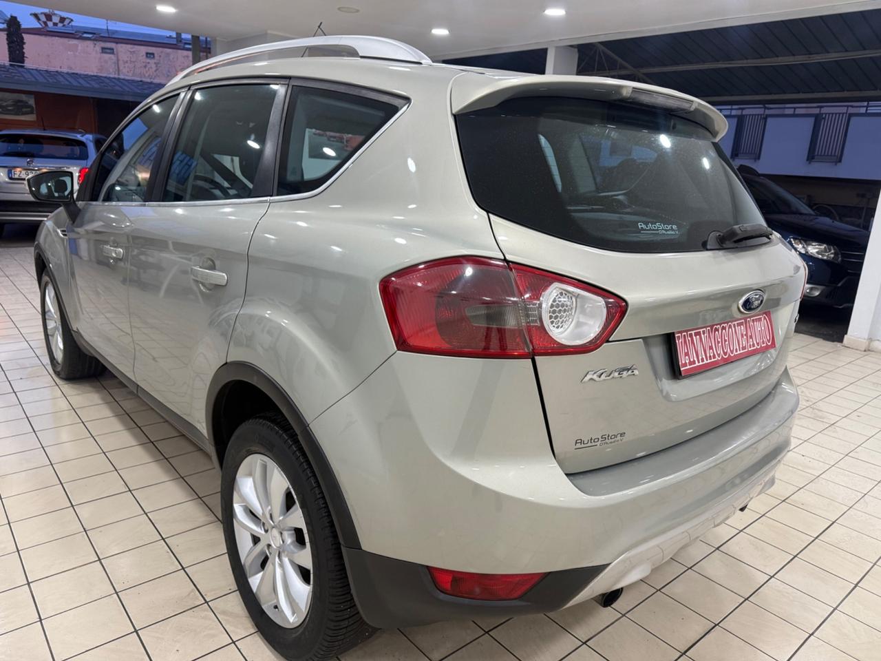 Ford Kuga 2.0 TDCi 4x4 titanium