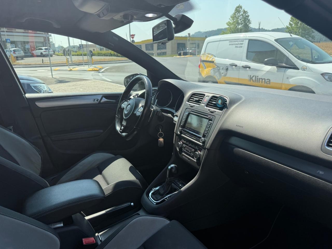 Volkswagen Golf 2.0 TSI 4mot. 5p. R