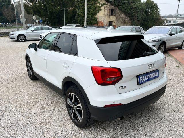 AUDI Q2 1.0 TFSI Business