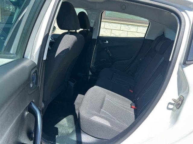 PEUGEOT 208 PureTech 82 5 porte