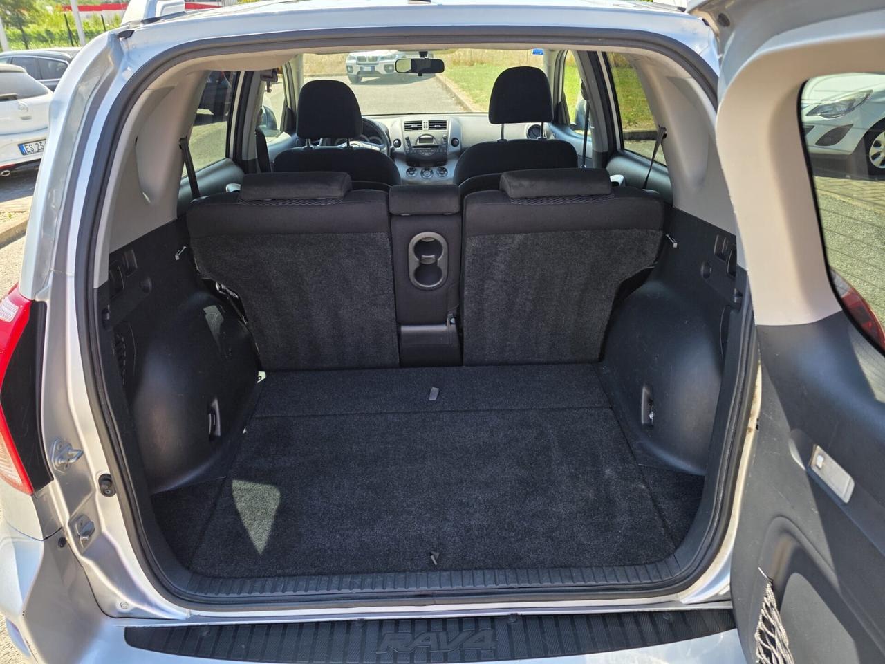 Toyota RAV 4 RAV4 2.2 D-4D 136 CV DPF Luxury
