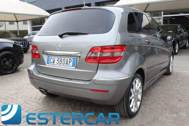 MERCEDES-BENZ B 180 CDI Sport