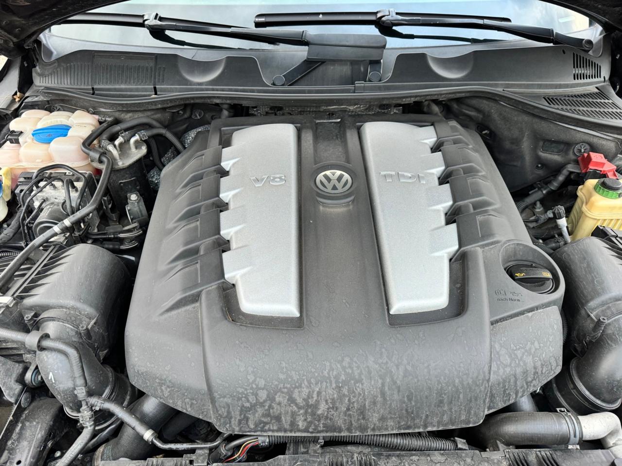 Volkswagen Touareg 4.2 V8 TDI tiptronic 2011