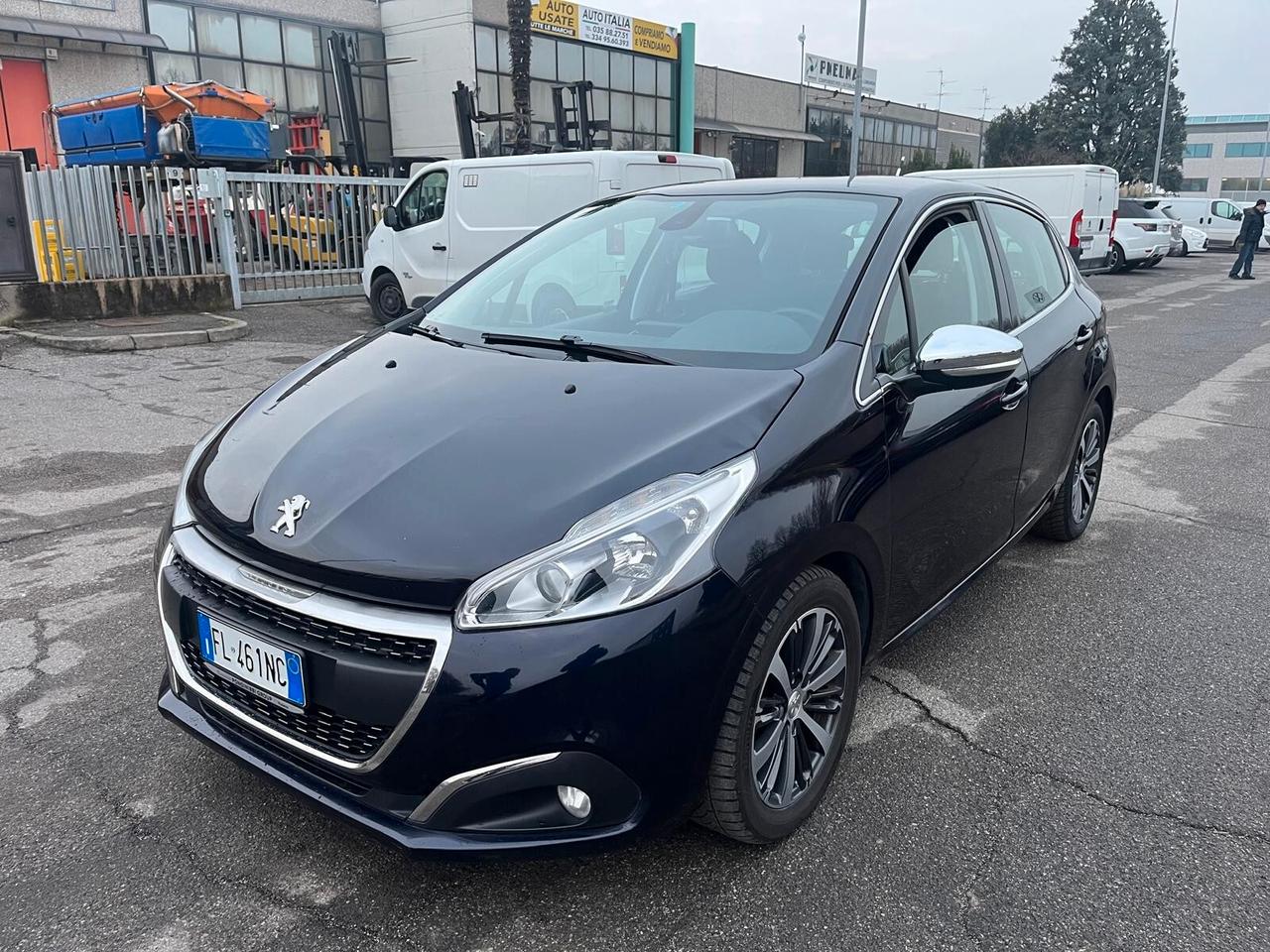 Peugeot 208 BlueHDi 75 5 porte Allure