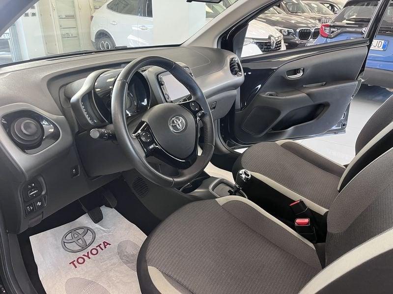 Toyota Aygo Aygo Connect 1.0 VVT-i 72 CV 5 porte x-play MMT
