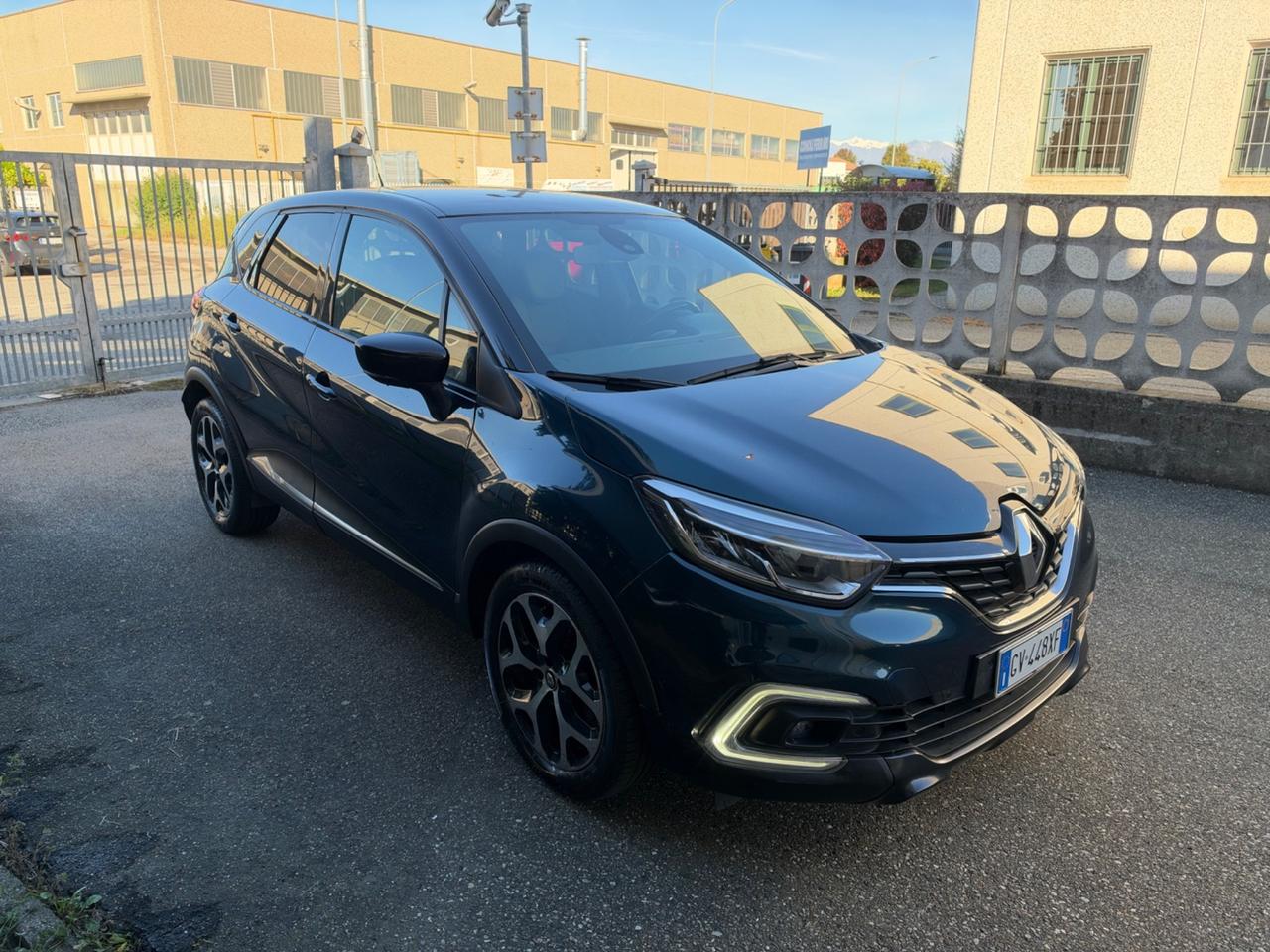 Renault Captur dCi 8V 90 CV EDC Sport Edition2