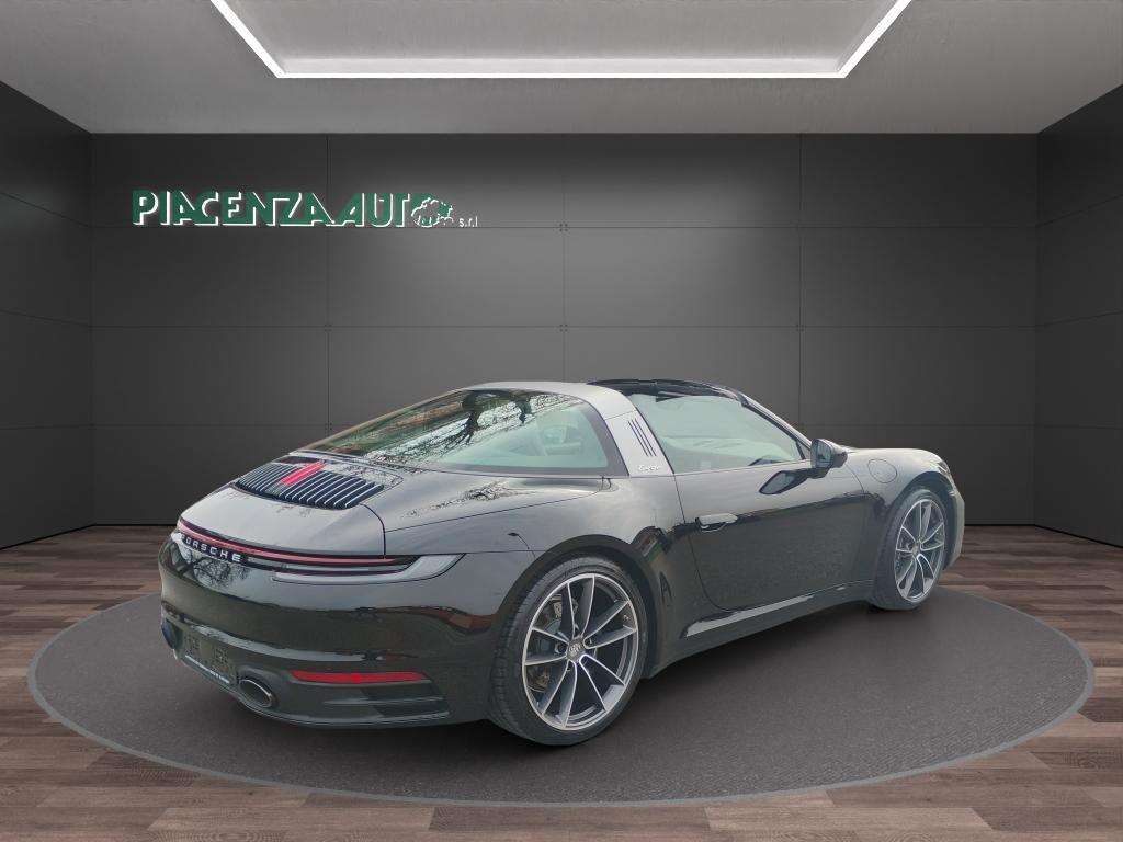 Porsche 992 TARGA 3.0 4 auto..KM 8000..