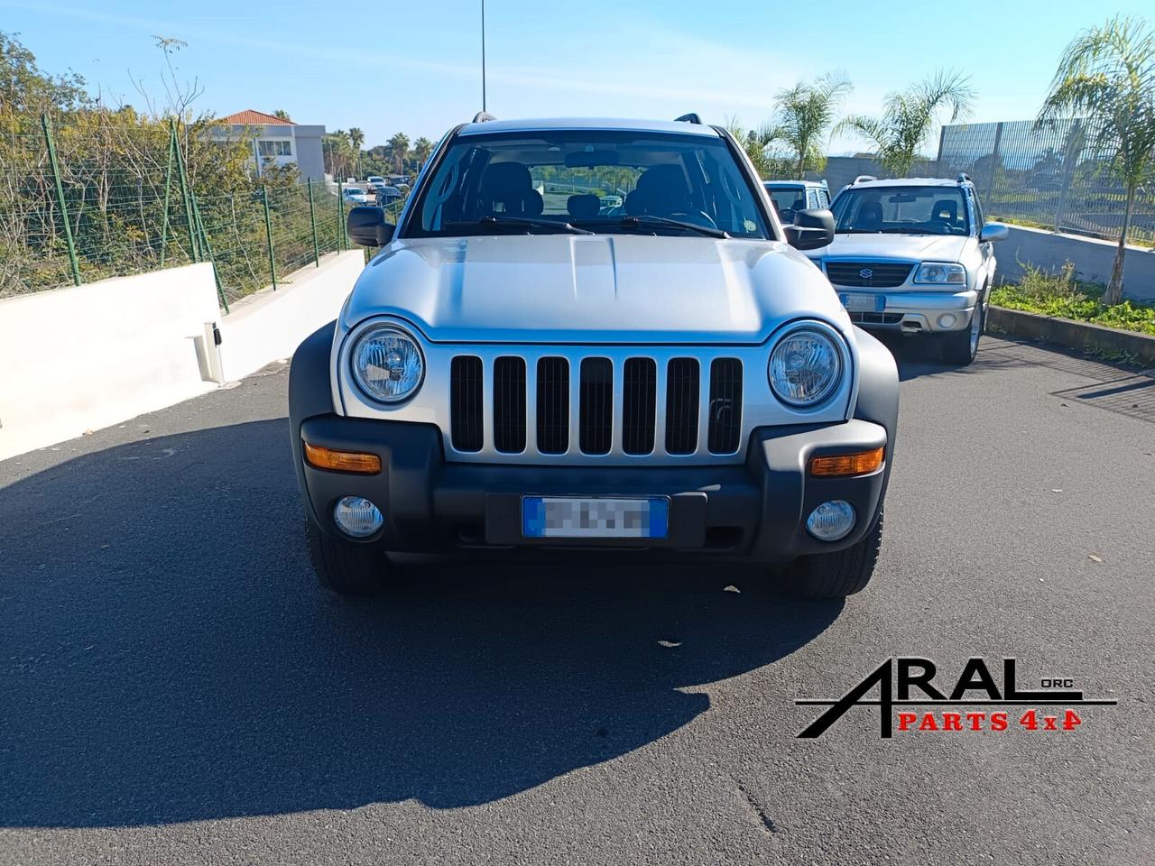 Jeep Cherokee 2.8 CRD LIMITED/SPORT