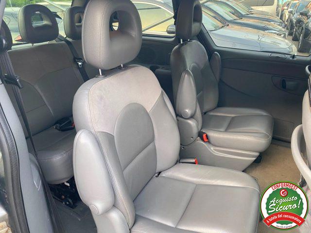 CHRYSLER Voyager 2.5 CRD cat LX Leather 7 POSTI