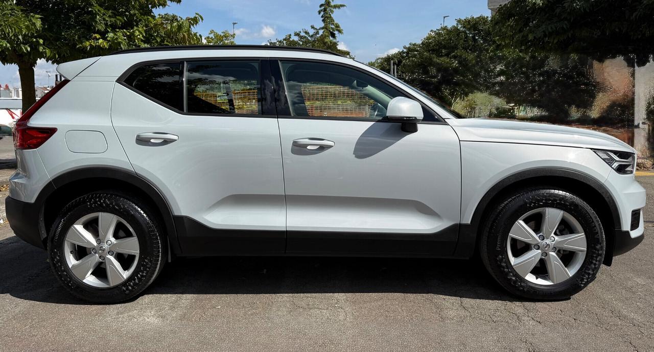 Volvo XC40 2.0 D3 150Cv Geartronic FARI LED-RETROCAM