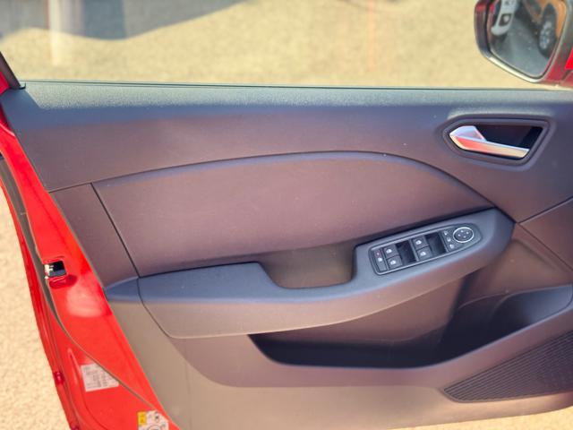 RENAULT Clio Blue dCi 100 CV 5 porte Evolution OK NEOPATENTATI