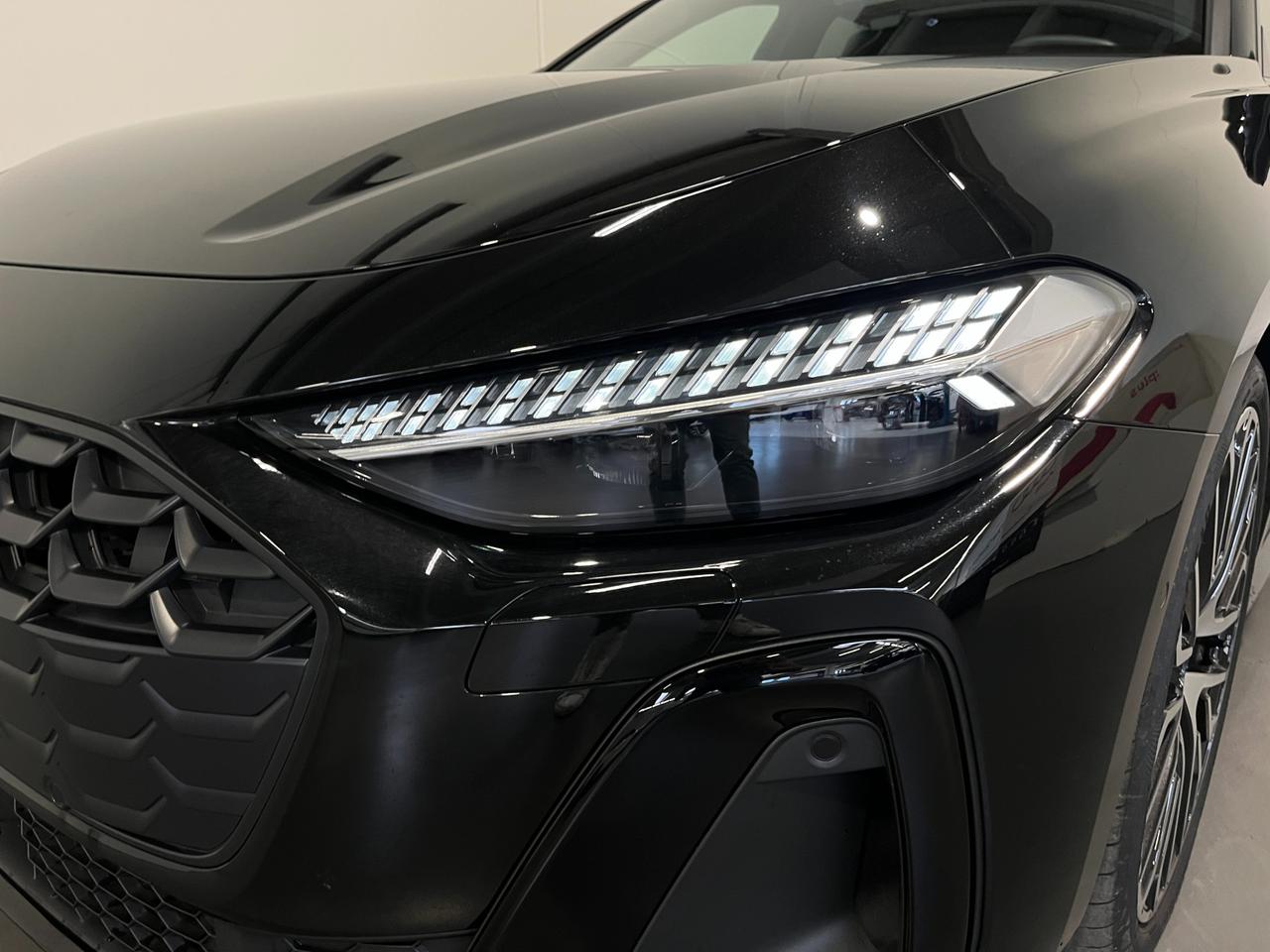 AUDI A5 AVANT E-HYBRID S-TRONIC QUATTRO S-LINE EDITION