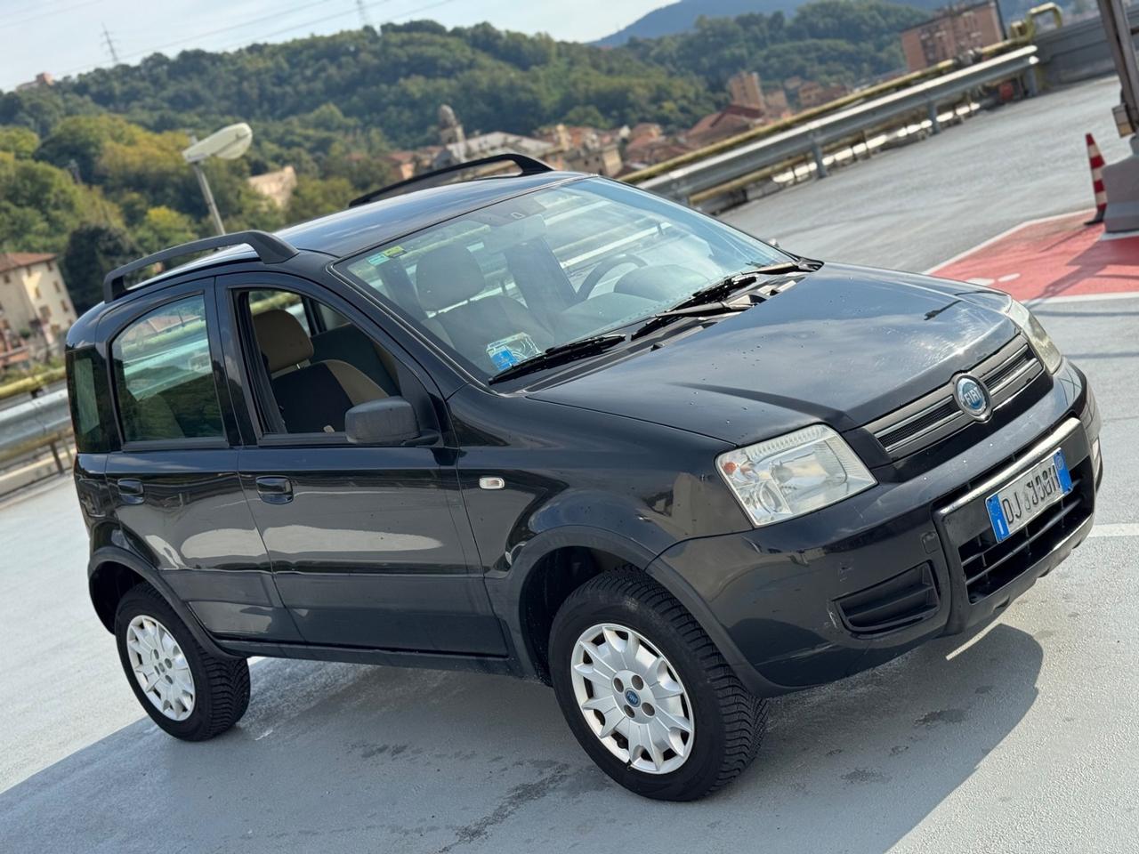 FIAT PANDA 1.2 BENZINA 4x4 GARANZIA 12 MESI
