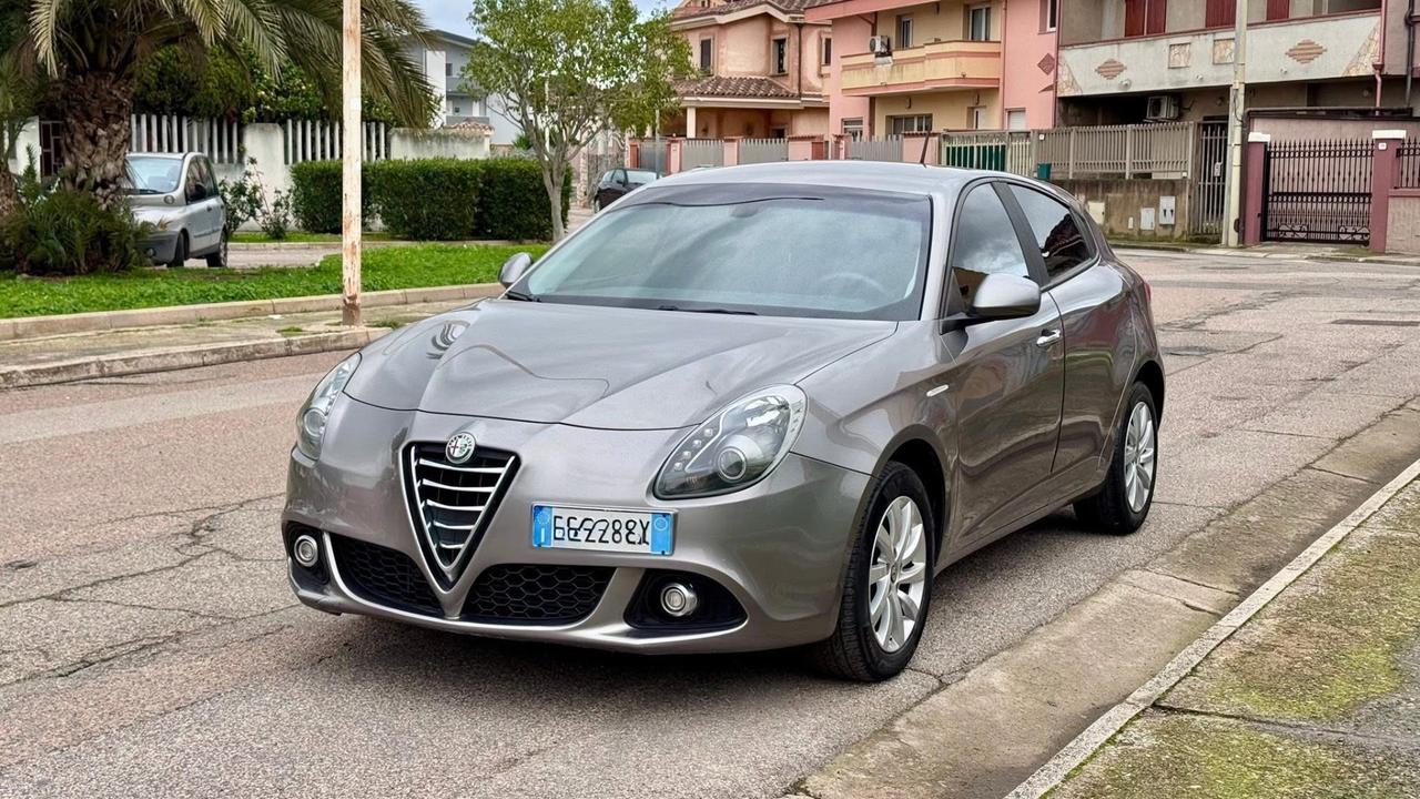 Alfa Romeo Giulietta 1.6 JTDm-2 120 CV Distinctive