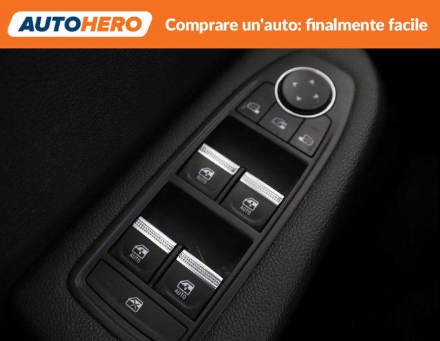 RENAULT Clio Full Hybrid E-Tech 140 CV 5 porte Zen