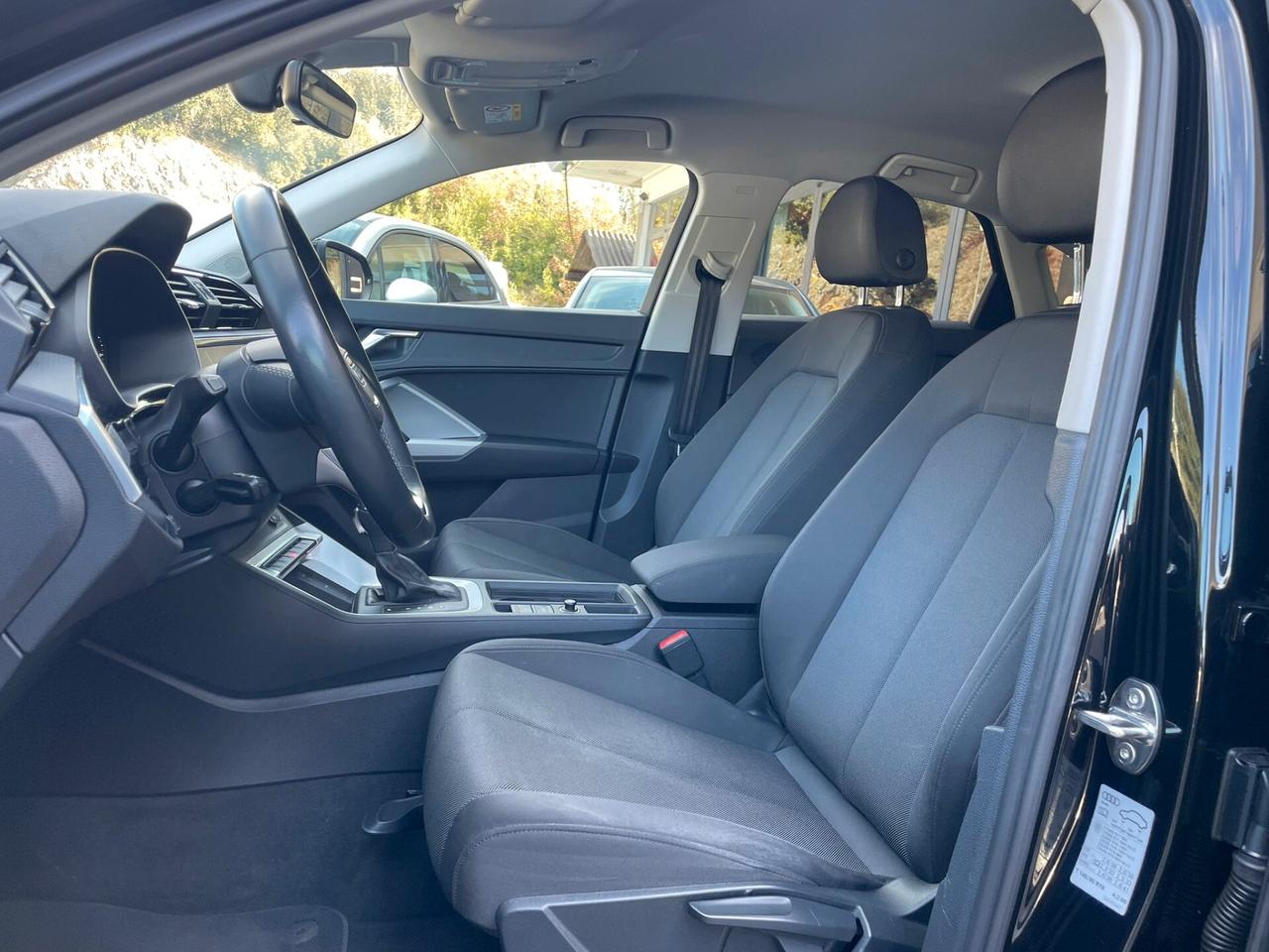 AUDI Q3 SPTB 35 2.0Tdi IDENTITY BLACK S-TRONIC