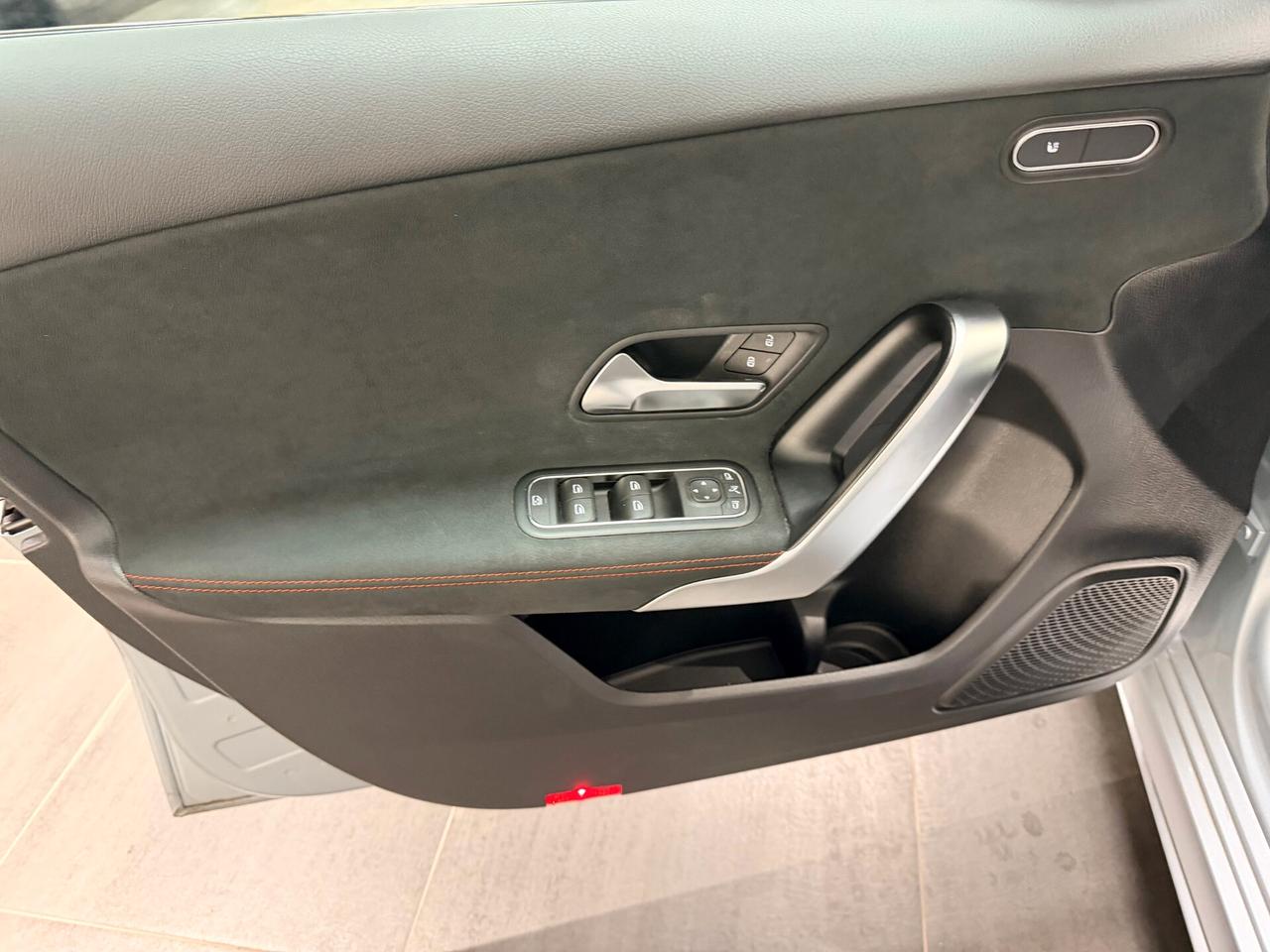 Mercedes-benz A 200 Automatic AMG Line Premium