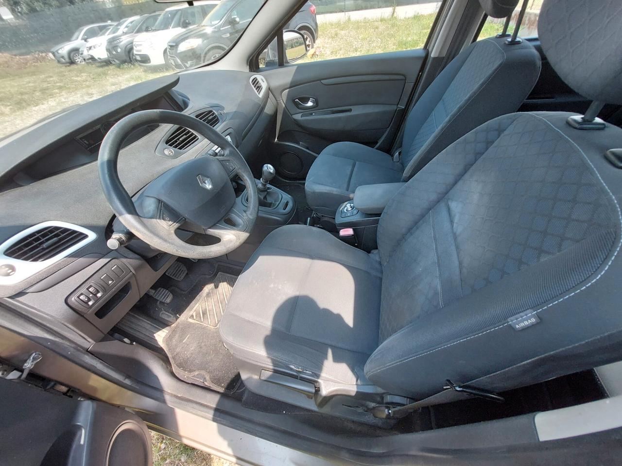 Renault Scenic Scénic 1.5 dCi 110CV Confort