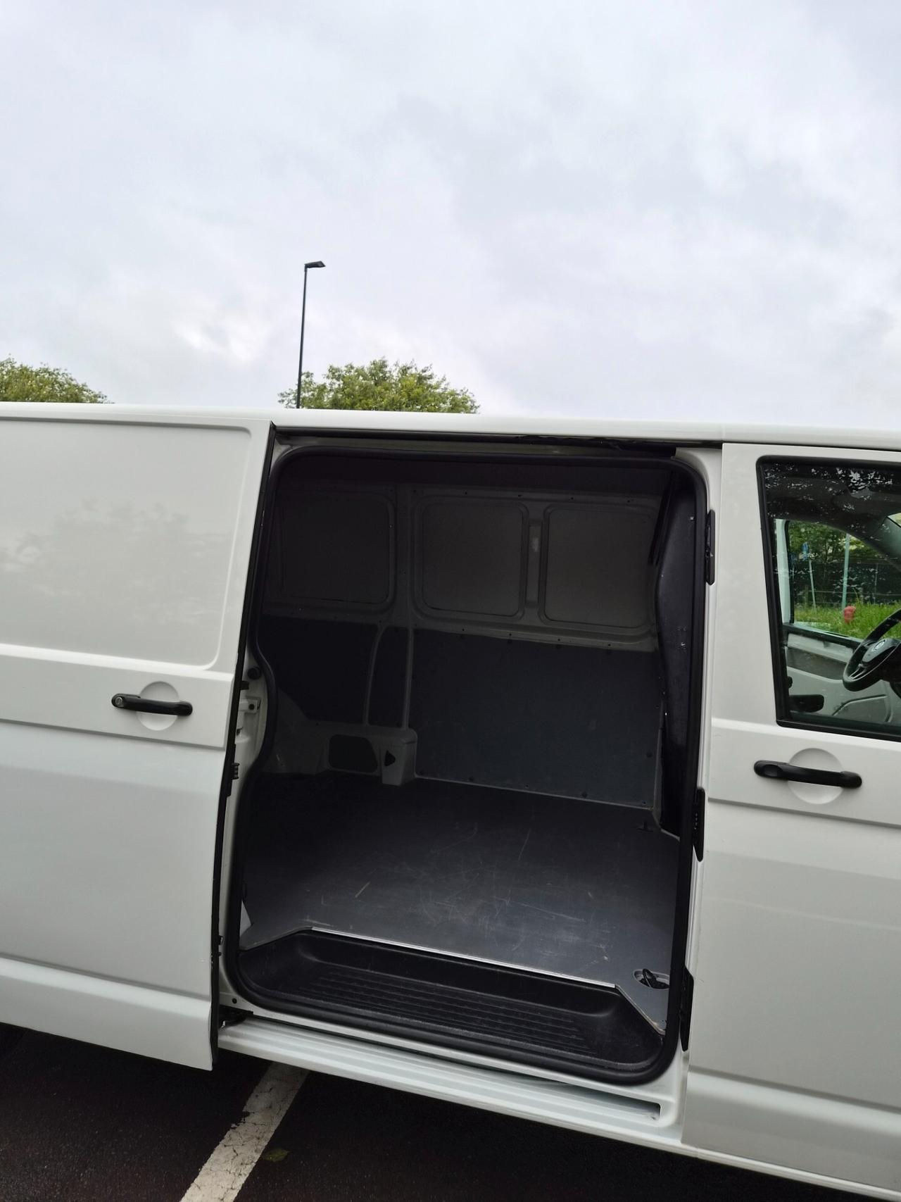 Volkswagen Transporter 2.0 TDI 102CV PC Furgone Eu6